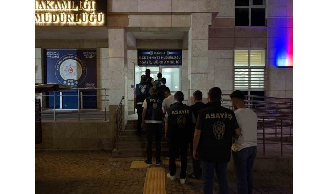 Darıca'da market ve kuyumcu yağmalayan 5 şüpheli tutuklandı