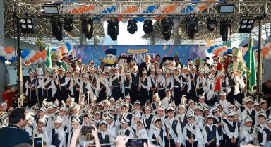 Gebze'deki sünnet şöleninde çocuklar doyasıya eğlendi