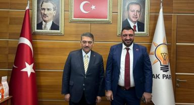 Gebzeli İş Adamı Hakan Aydemir'den Dikkat Çeken Ankara Çıkarma