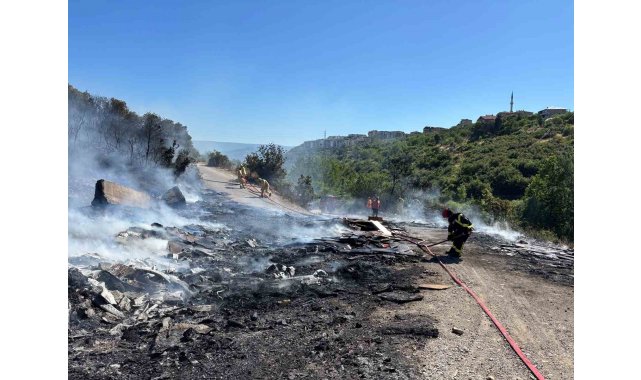 İzmit'te yangın sonrası tepki çeken manzara