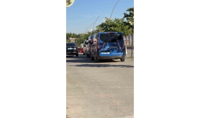 Kocaeli'de rüşvet ve tefecilik operasyonunda 18 şüpheli yakalandı