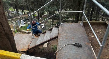 Mezarlıklarda erişim ve güvenlik artırılıyor