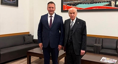 MHP KOCAELİ'DE DEPREM! EMENGEN, 12 İLÇE BAŞKANININ İSTİFASINI İSTEDİ
