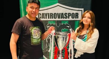ŞAMPİYONLUK DENİNCE AKLA O GELİYOR! ORHAN KEN ÇAYIROVASPOR’U BAL’A TAŞIDI