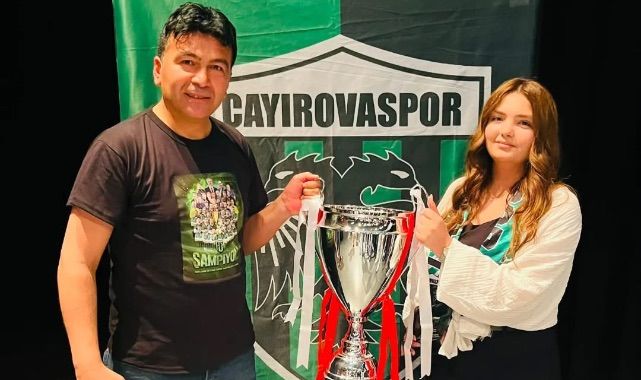 ŞAMPİYONLUK DENİNCE AKLA O GELİYOR! ORHAN KEN ÇAYIROVASPOR’U BAL’A TAŞIDI