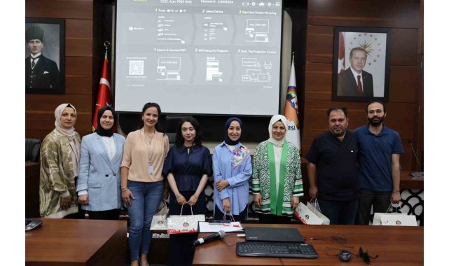 Uzmanlardan kadınlara "erken teşhis, sağlıklı beslenme ve egzersiz" uyarısı