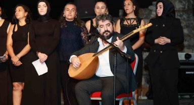 Eskihisar Kalesi'nde kültür sanat akşamları coşkusu