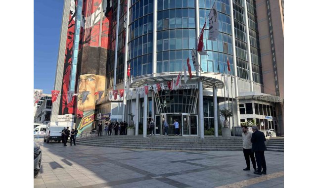 İzmit Belediyesi operasyonunun detayları belli oldu