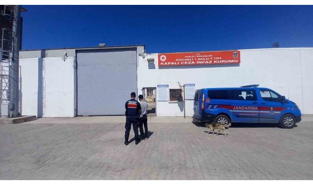 Kocaeli'de aranan 2 hükümlü JASAT operasyonuyla yakalandı