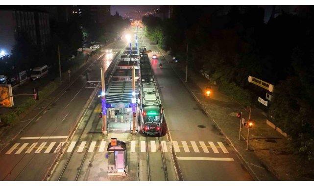Kocaeli'de tramvayın yolcu kapasitesi 600'e çıkıyor