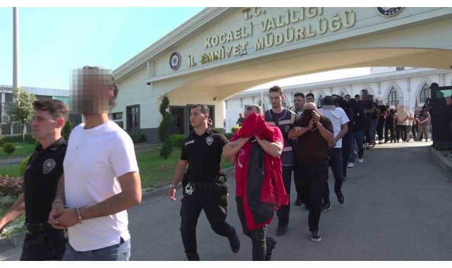 Paravan şirketlerle milyarlarca liralık bahis ağına darbe: 101 tutuklama